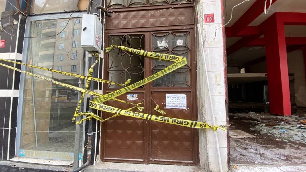 Bu ilçenin zemini kötü, küçük bir artçı depremde bile yıkılabilir! Prof. Dr. Orhan Kavak'tan korkutan uyarı 7